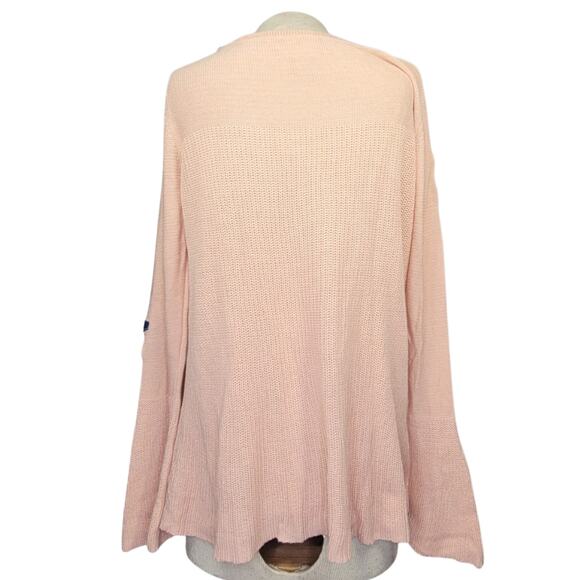 Pink Bell Sleeve Knit Floral Embroidered Sweater Size Medium - Picture 2 of 4